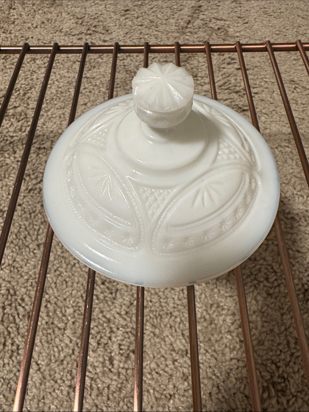 Vintage Milk Glass Covered Jar Lid only / Lace & Dewdrop Pattern